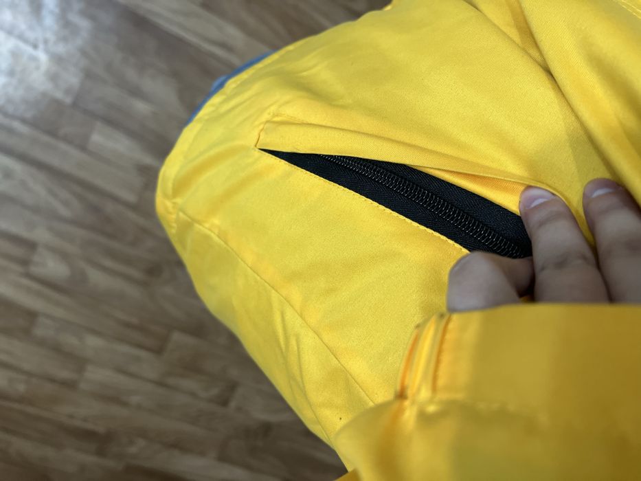 Ветровка the north face