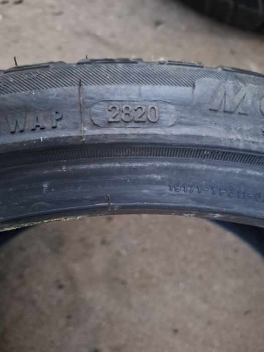 Зимни гуми 235/35/R19