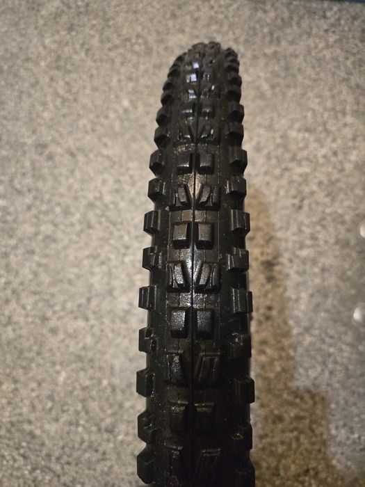 Външна гума Maxxis Minion DHF 29x2.50