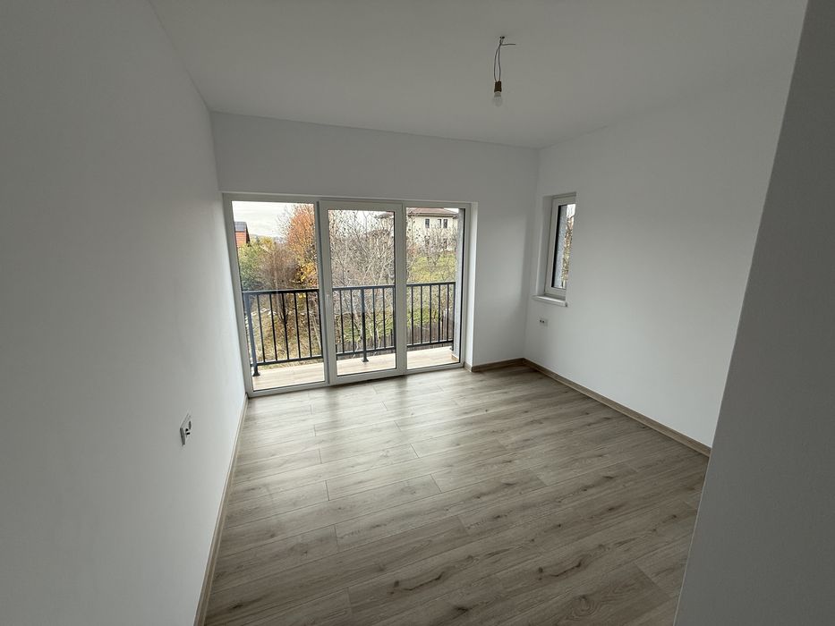 Propietar Casa finalizata si intabulata in zona Bucium Barnova - 110mp utili, teren+parcare 300mp, incalzire in pardoseala