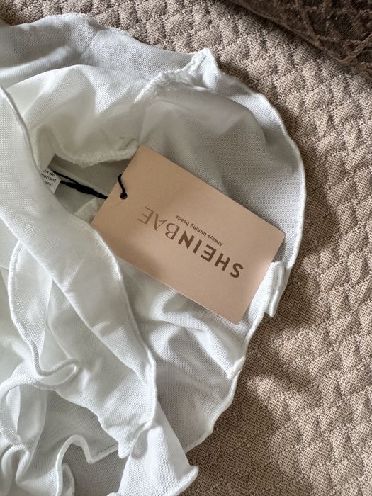 Бяла рокля Shein XS