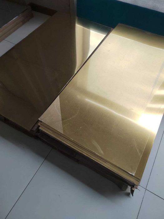 Латунные и медные листы