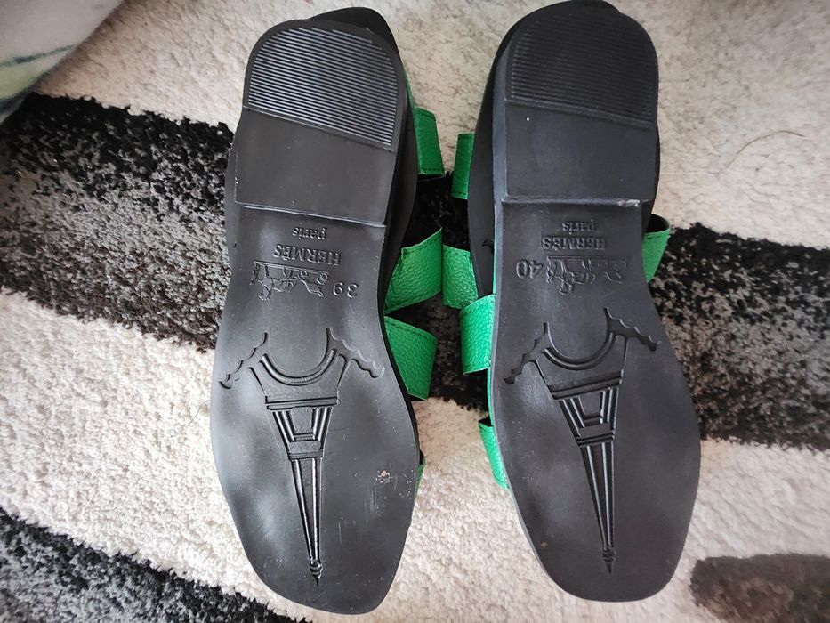 Топ Summer flip-flops