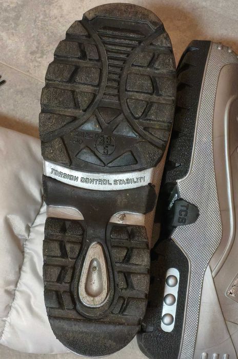 Детски апрески 38