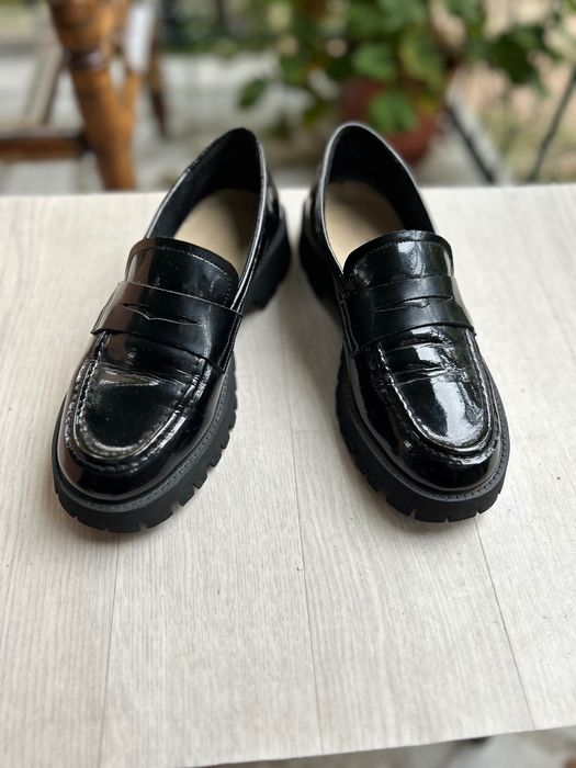 Лоуфъри от естествена кожа