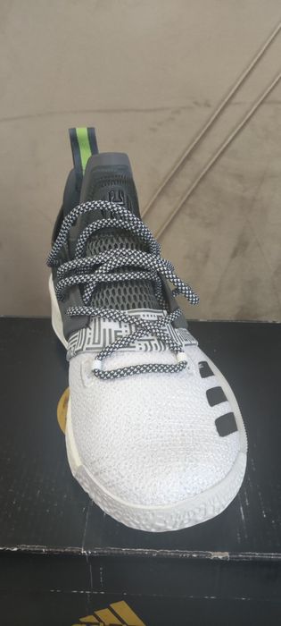 Кроссовки Adidas