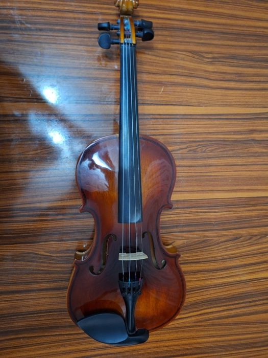 Skripka sotiladi xolati a'lo 4/4