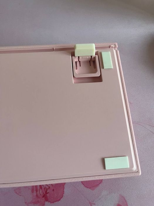 Клавиатура Varmilo VEM108 Sakura R2