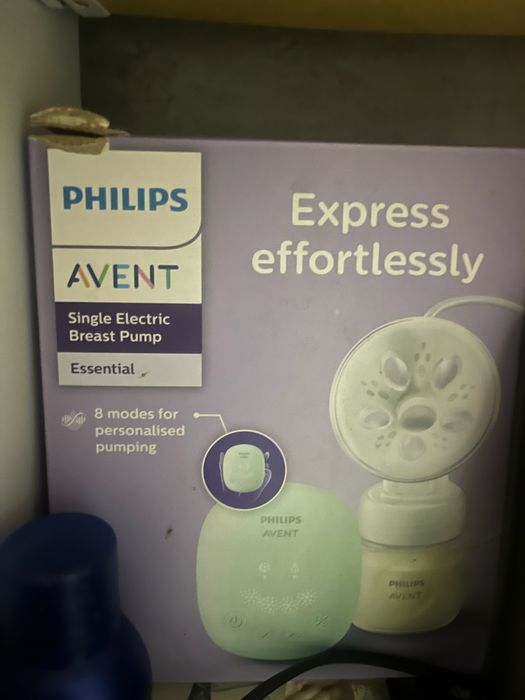 Vand ! Pompa de san philips Avent!