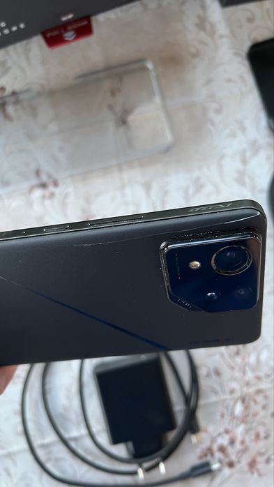 Asus ROG Phone 8 Pro 16/512 + Aeroactive Cooler X