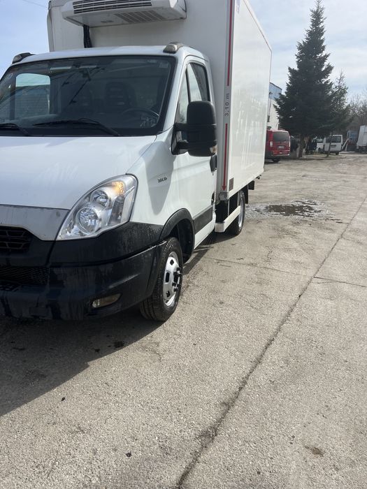 Iveco daily cu cub frugorific