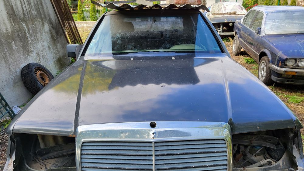 Преден капак w124