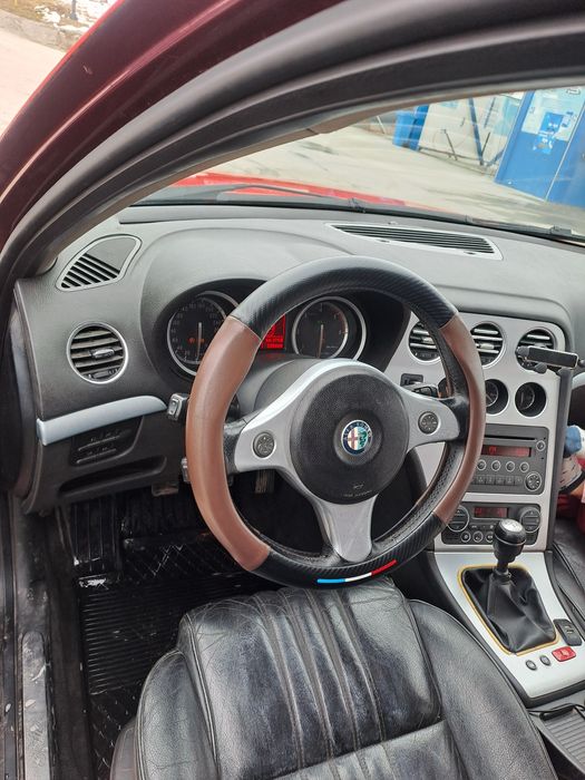 ALFA ROMEO 159  vând sau schimb