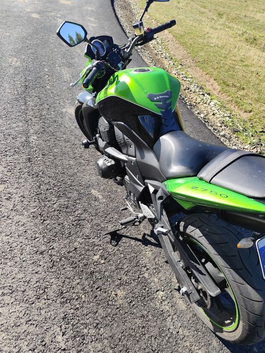 Kawasaki Z750,impecabil ABS,an 2011,import Germania,4500 euro