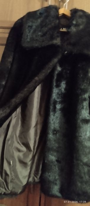 Шуба женская, под норку, искуственый мех.