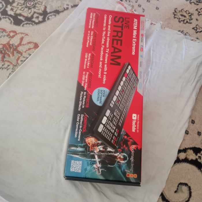Видеомишкер Blackmagic Design