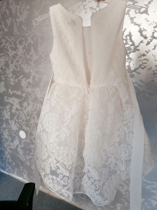 Детски рокли и други неща.