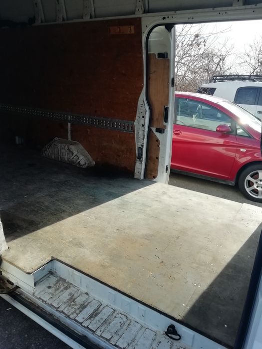 Транспортни услуги.