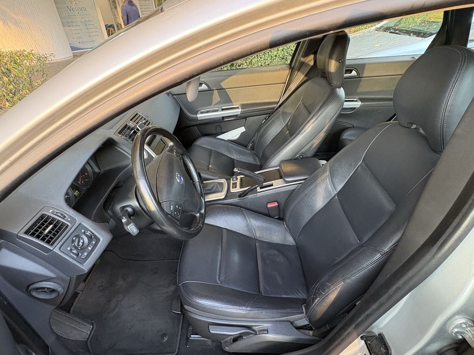 VOLVO V50 2009 — imagine 5