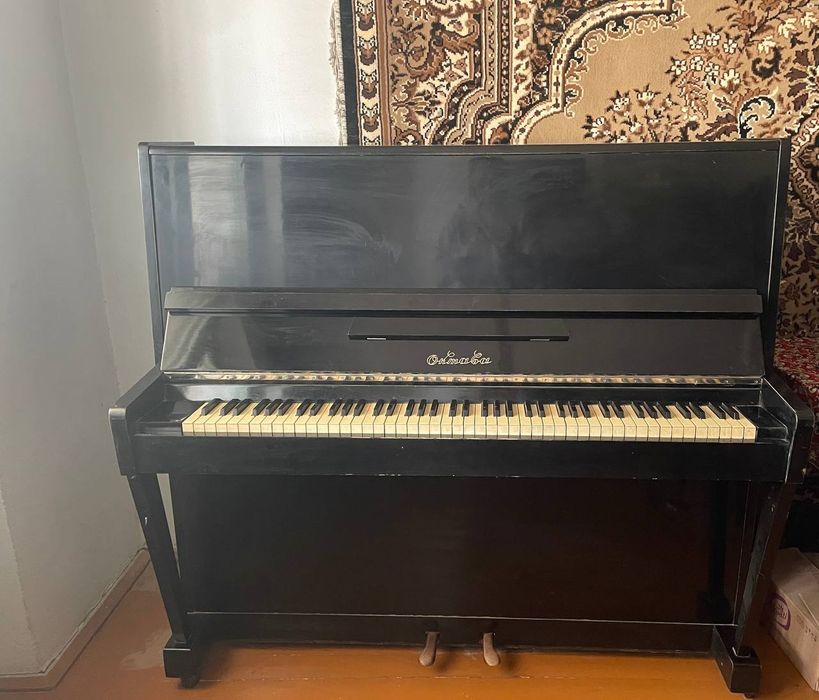 Пианино,Октава б/у