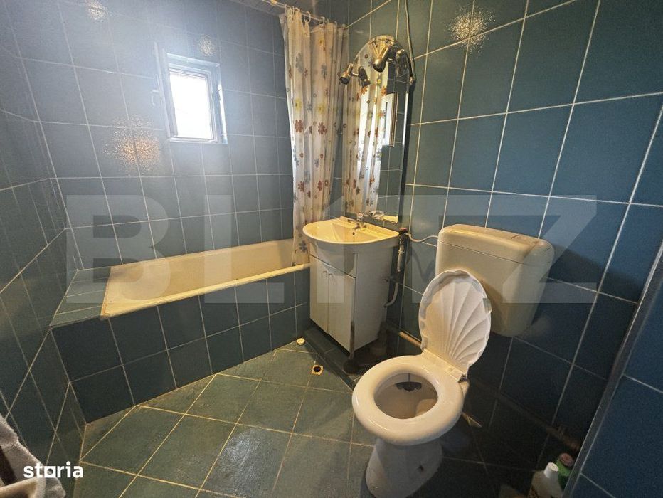 Apartament cu 3 camere, decomandat, 96 mp, zona Micro 16