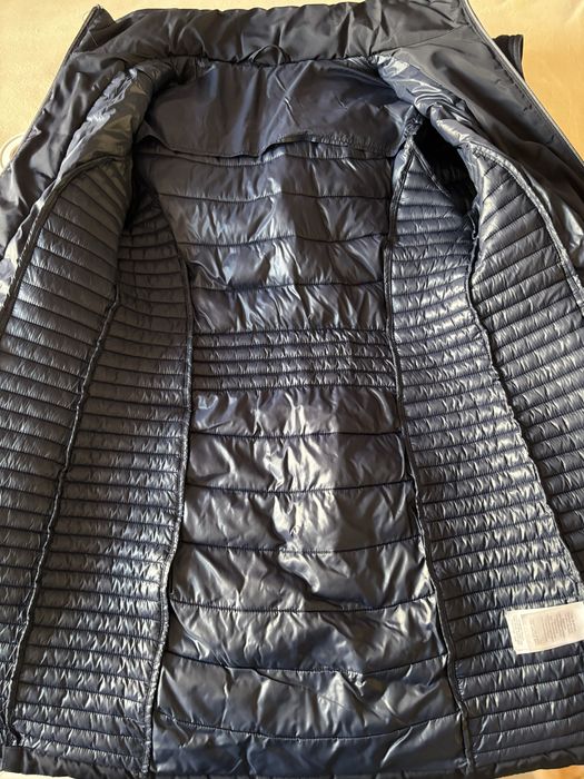 Оригинално яке DKNY преходно вталено S размер