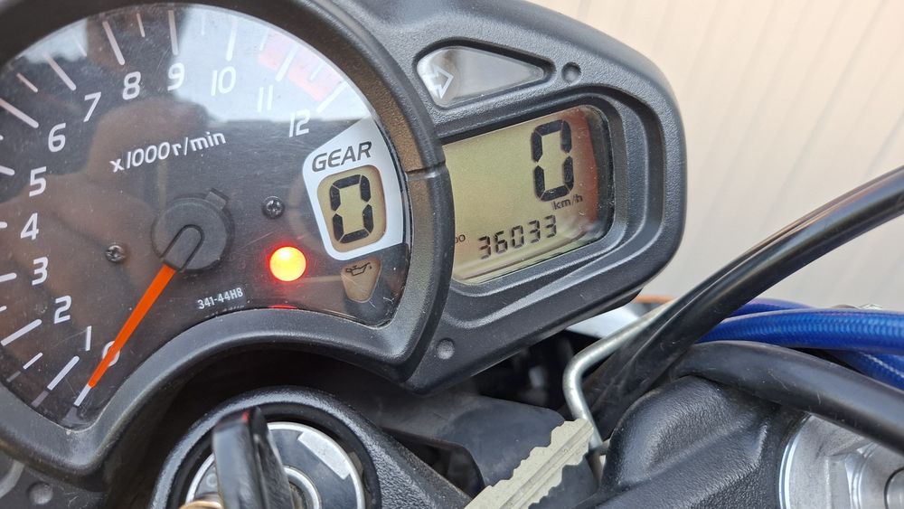 MotoFly vinde Suzuki Gladius 2011 garanție