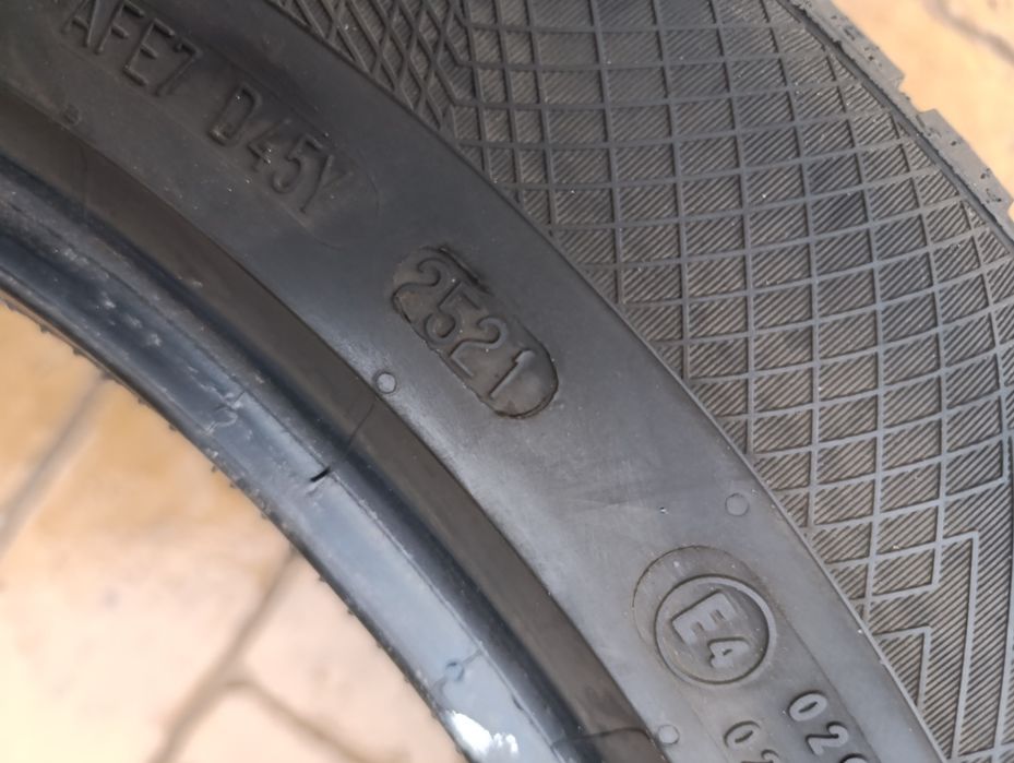 Зимни гуми Continental 235/55/19 Winter contact TS 850 P