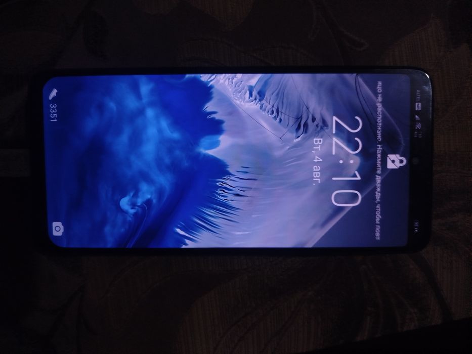 Продам телефон Huawei