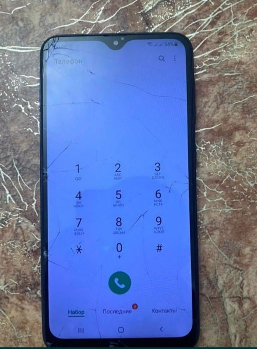 Продам Самсунг А10 32гб.