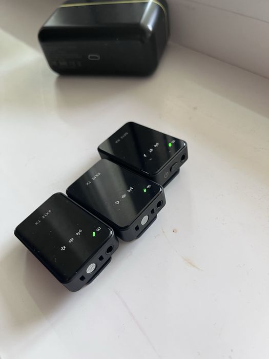 Петличка для Айфон