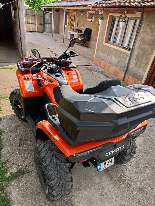 SE VINDE CFMOTO 520L