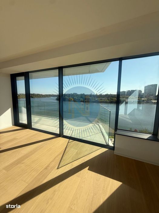 Apartament cu 4 camere vedere spre lac