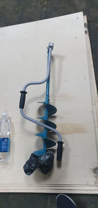 Продам Бур для рыбалки