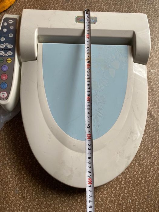 Продам крышку-биде для унитаза