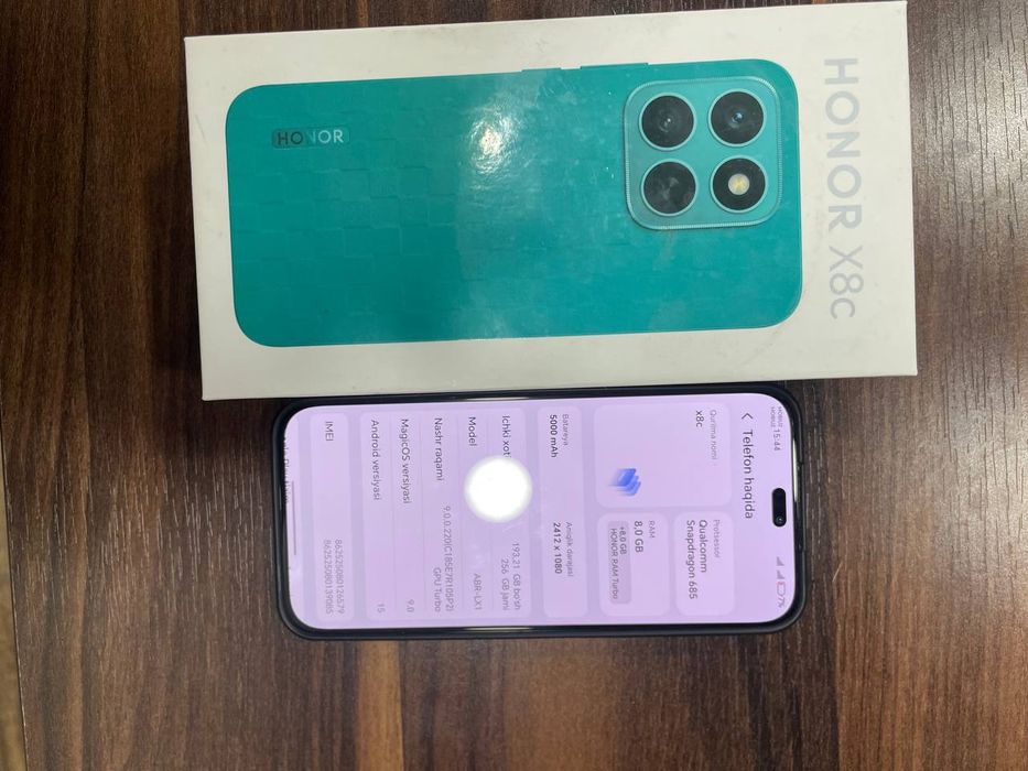 HONOR X8c  holati yaxshi