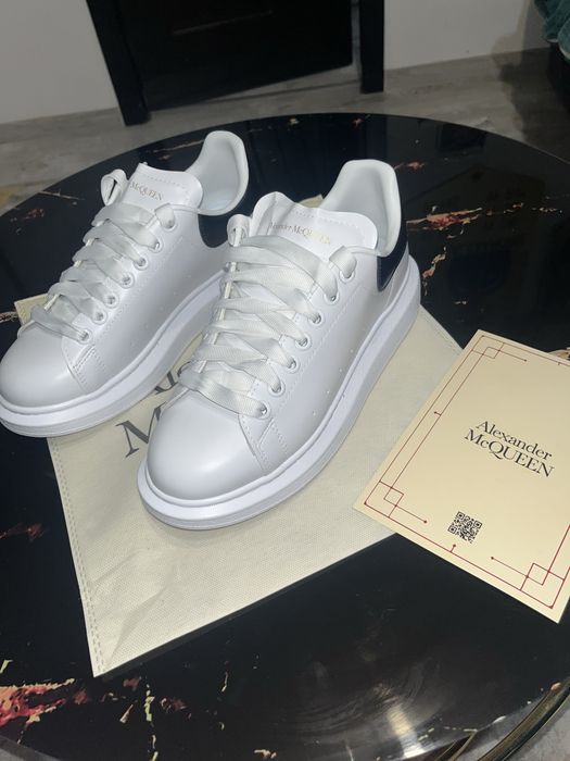 Adidasi Alexander McQeen