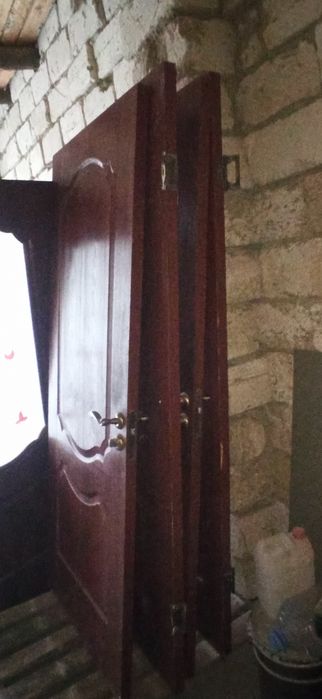 Б/у двери  очен хорошом состояние