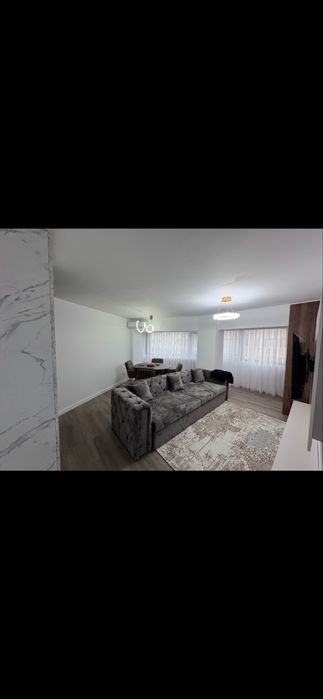 Apartament de închiriat, 3 camere,  ultra central, zona centrul vechi, complet renovat, totul nou!