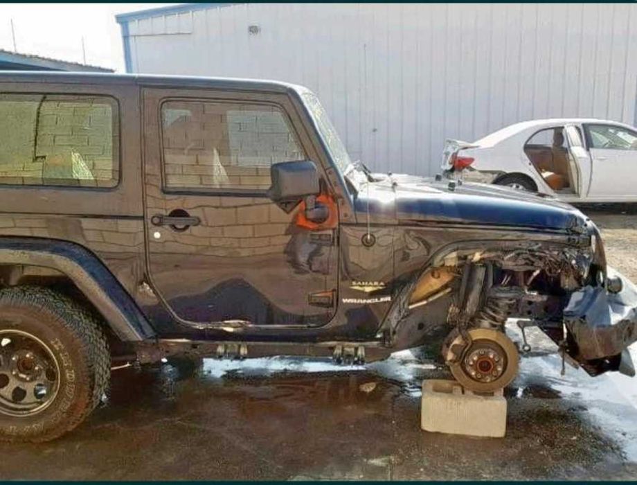 Compresor Jeep Wrangler JK cu cutie automata din dezmembrare 76.000 km