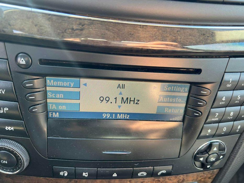 Mercedes E270 CDI W211 2002 На Части