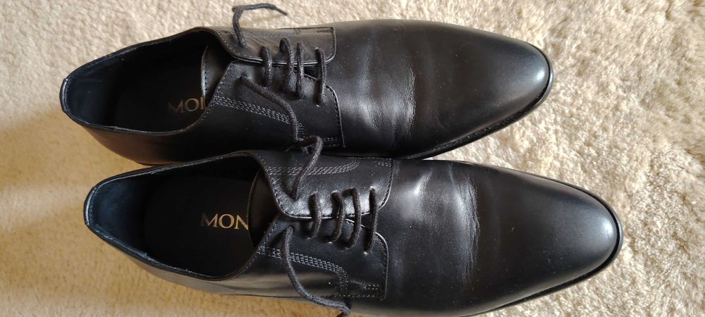 Официални мъжки обувки MONNI - естествена кожа.
