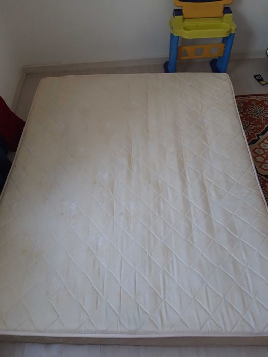 Матрас для кровати