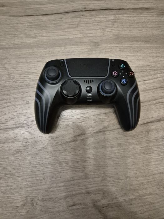 Conroller aqirys in stare perfecta cu cutie