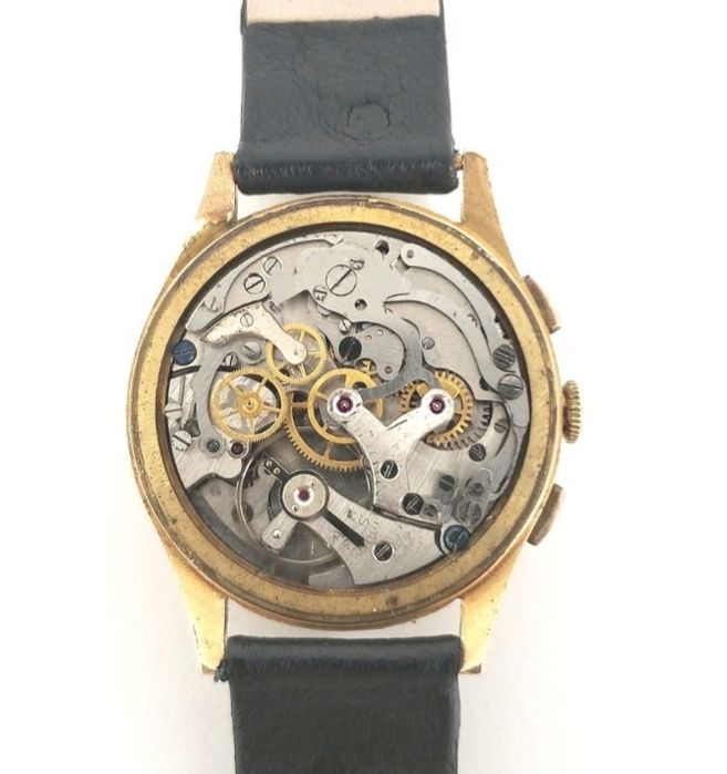 Продавам ретро мъжки часовник от BMC Chronographe SUISSE