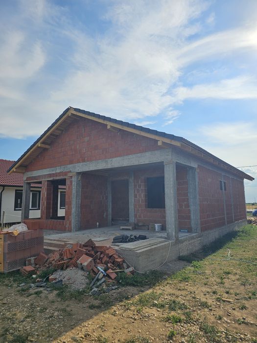 Casa noua parter 150 mp Biharia cu gaz