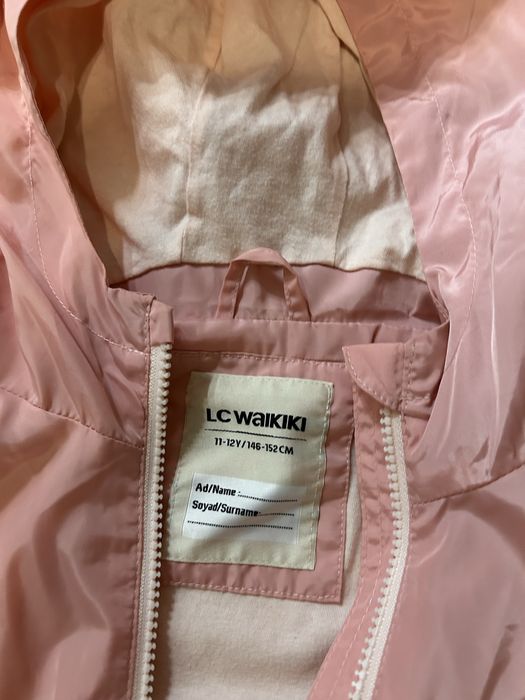 Продам ветровку для девочек