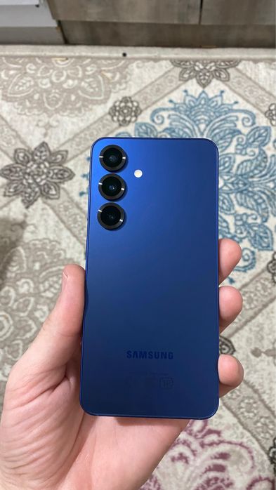 Продам Самсунг S25 128г