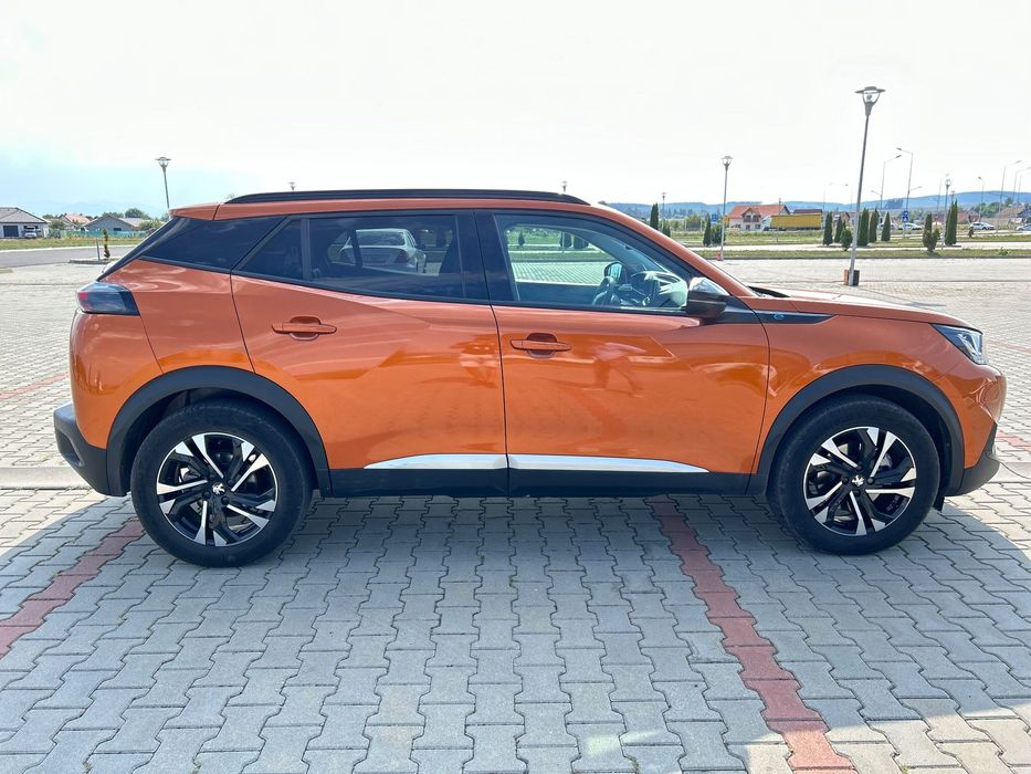 Peugeot 2008 Peugeot E 2008 (2022) in garantie (proprietar)