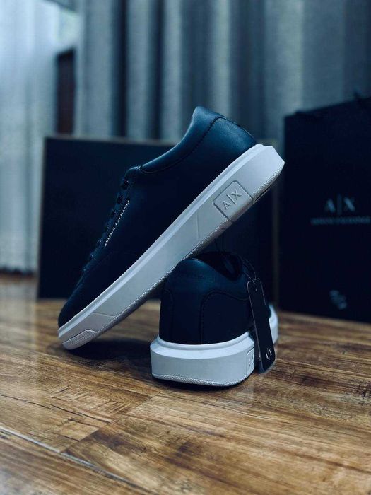 Armani exchange мужские кожаные кроссовки РАЗМЕР 44, 45